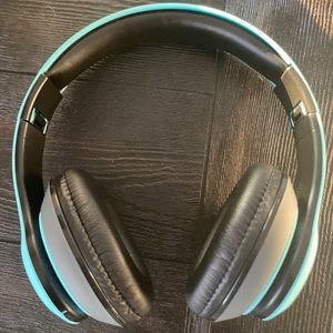 Wireless Bluetooth Headphones